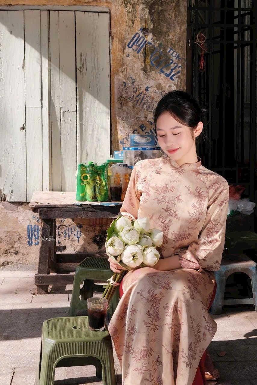 Vietnamese ao dai LaTruc gam 2da aodai light copper, pants included