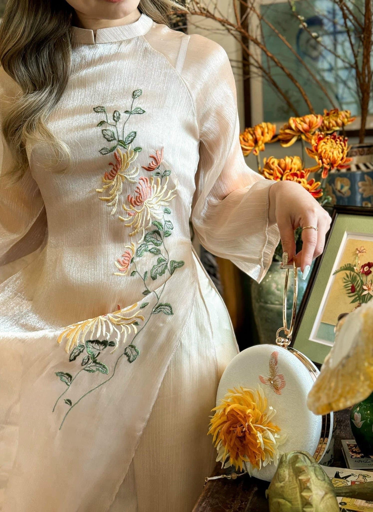 Vietnamese aodai Harlan nude, pants included