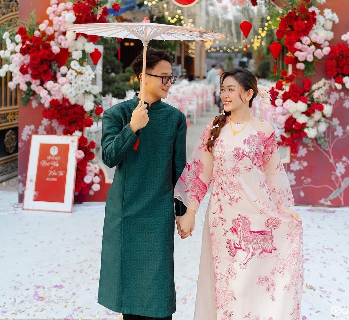 Vietnamese ao dai KyLan pink loose style, pants included