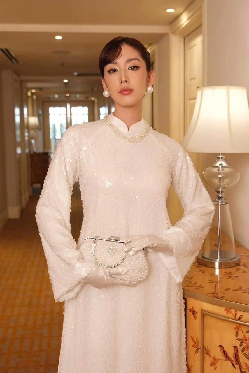 KimSa Vietnamese ao dai pure white/ red/ pink/ blue embroidery sequins silk aodai , pants included
