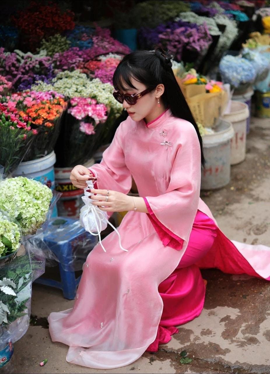 LuaTo Vietnamese aodai pink, pants included