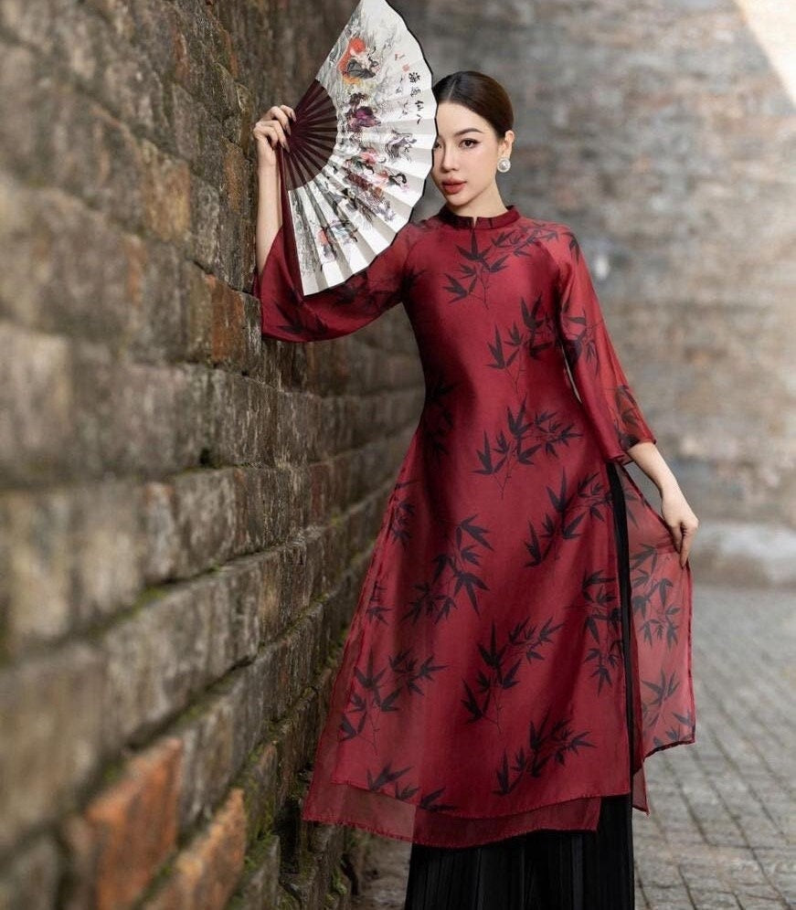Vietnamese ao dai loose style Latruc red, pants included