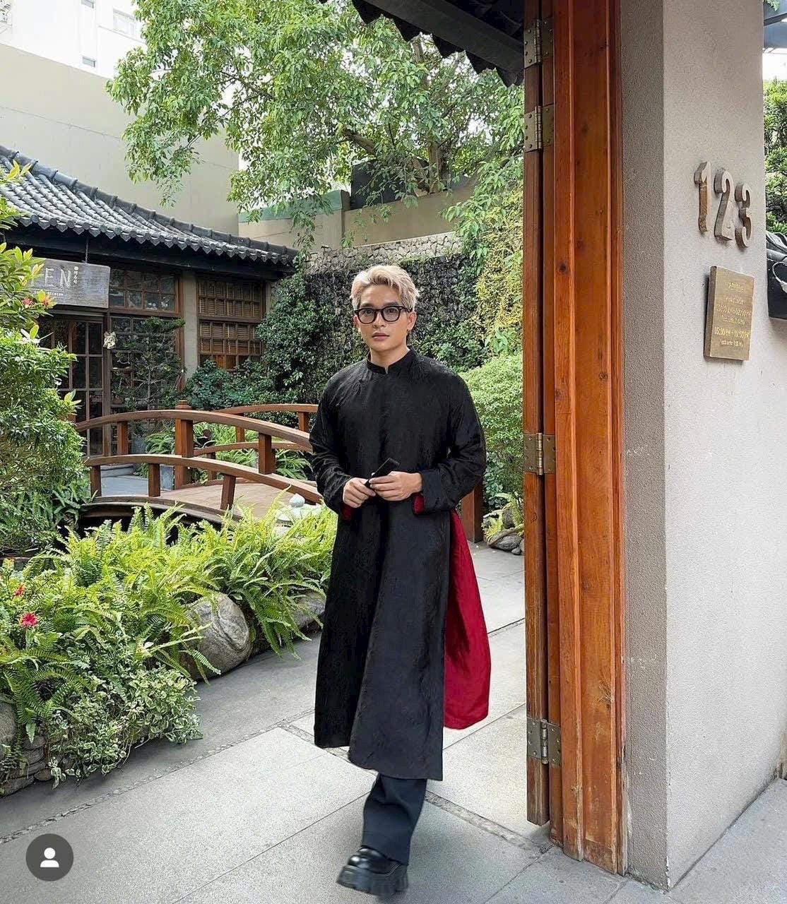 ThoChau Vietnamese aodai for men red, black, gray