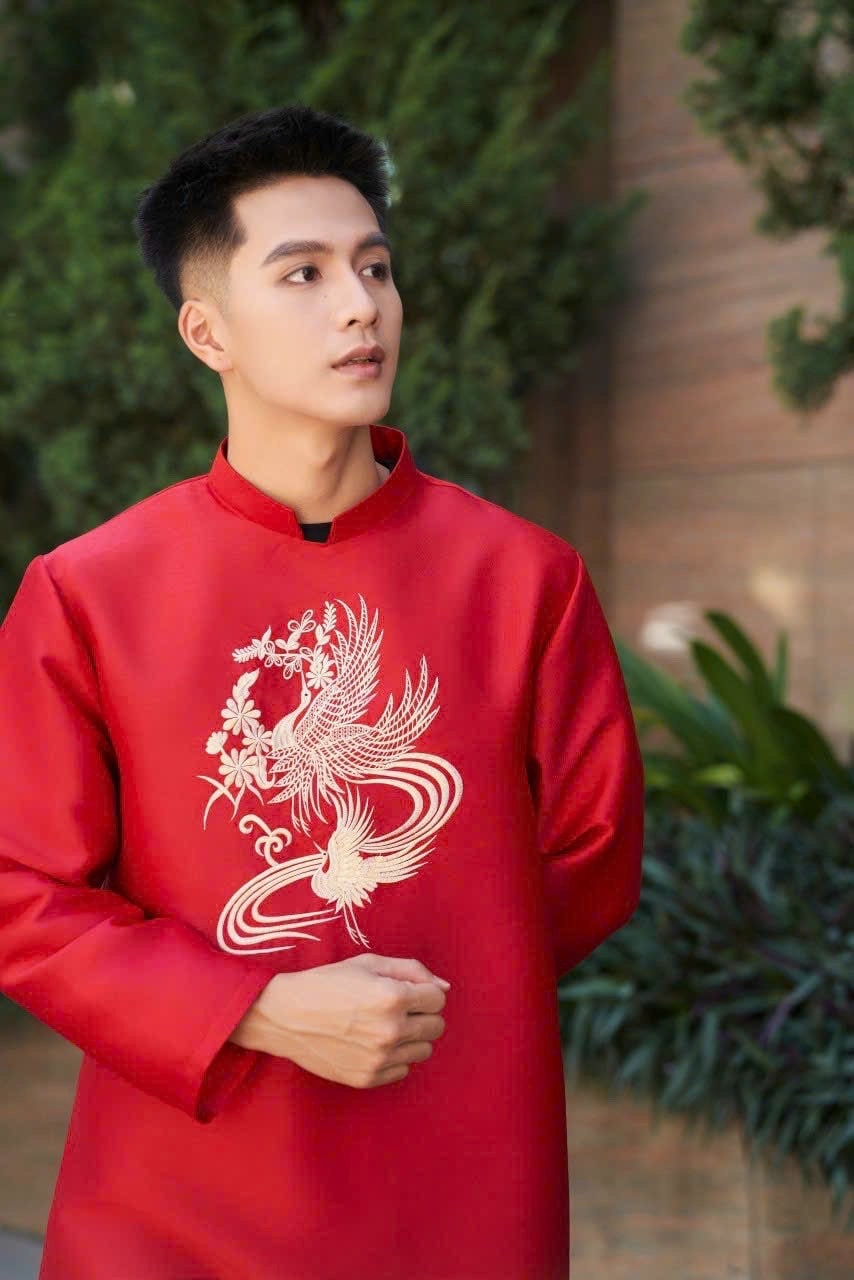 Vietnamese aodai for men GamCong red or cream beige