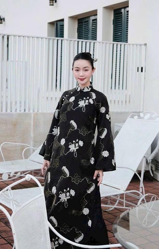 DienHy Vietnamese ao dai pink or black, pants included