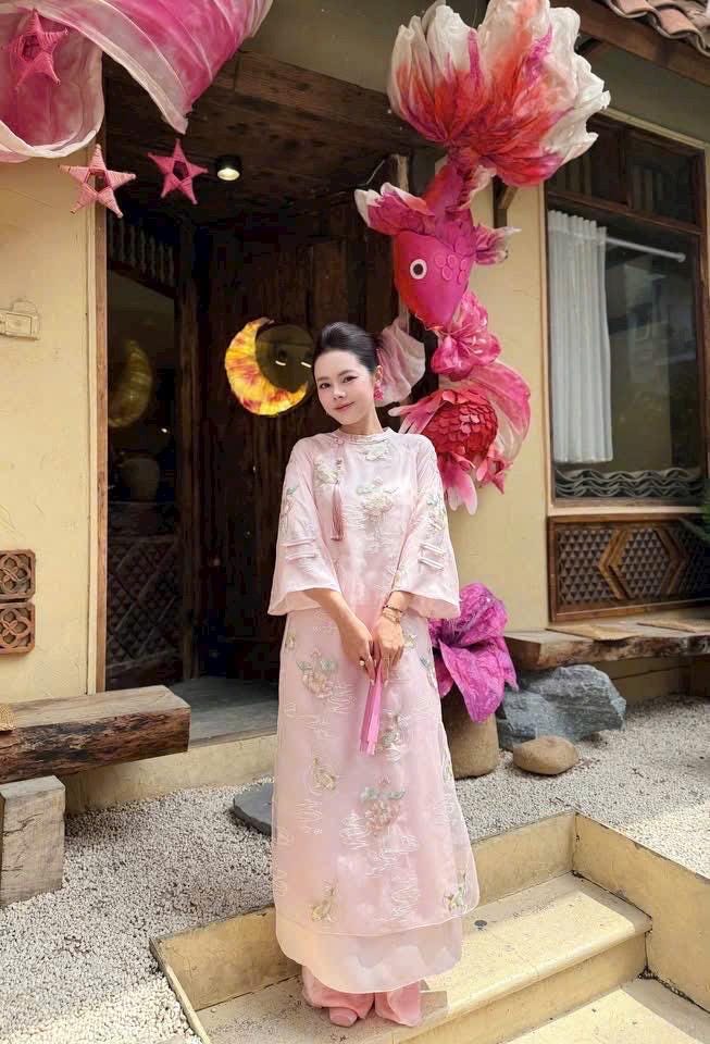 Vietnamese ao dai embroiled NguSen pink design aodai, pants included