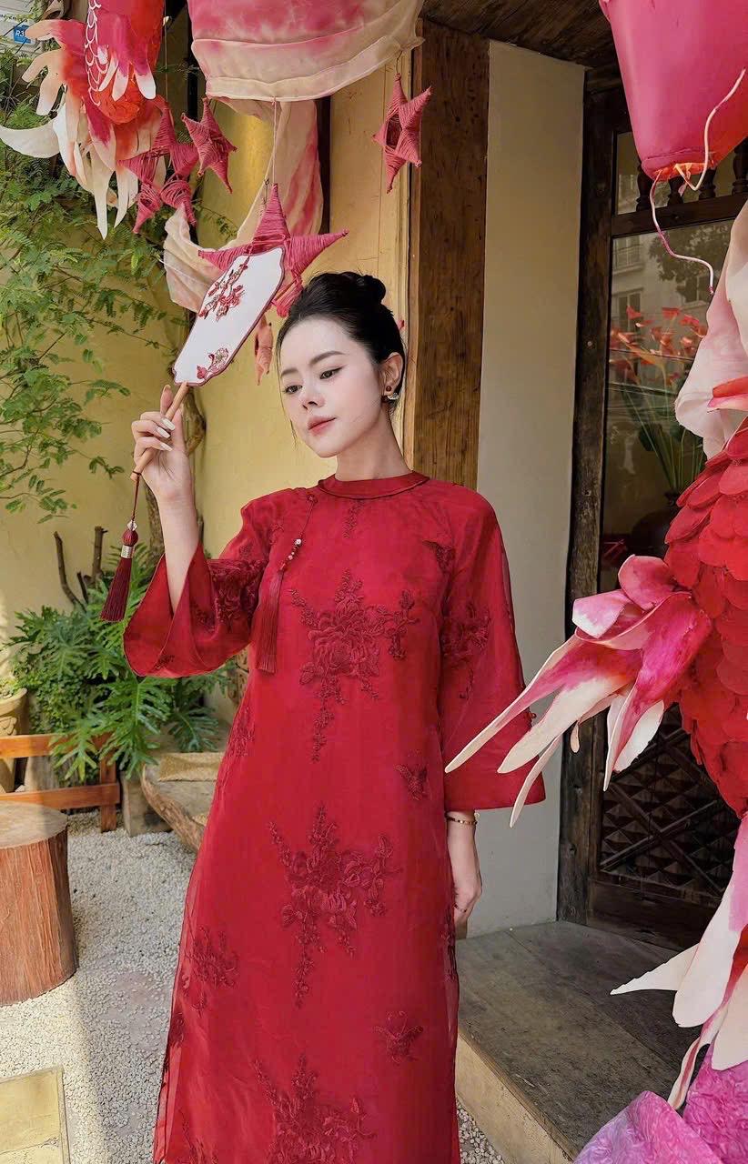 Vietnamese ao dai LinkLan red embroidered floral design aodai, brooch and pants included