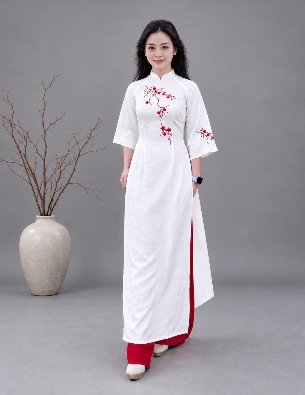 DaoXuan Vietnamese aodai embroidered white, pants included