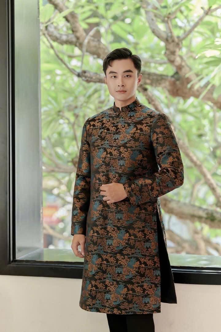 ThuyMac Vietnamese aodai for men tafta red, golden, black, cream