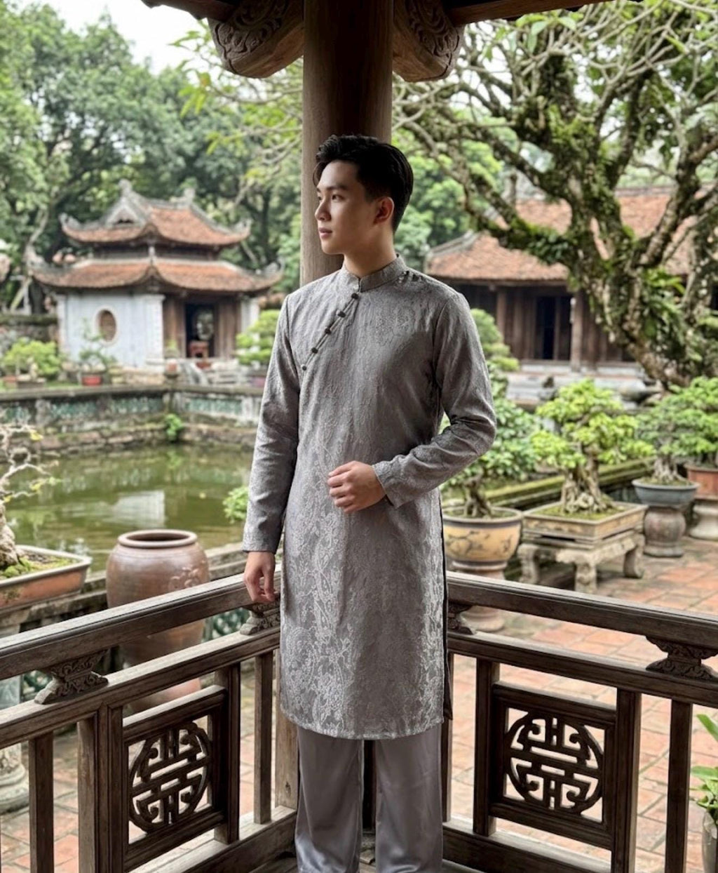 LongCong Men Vietnamese aodai Gam Red or Gray