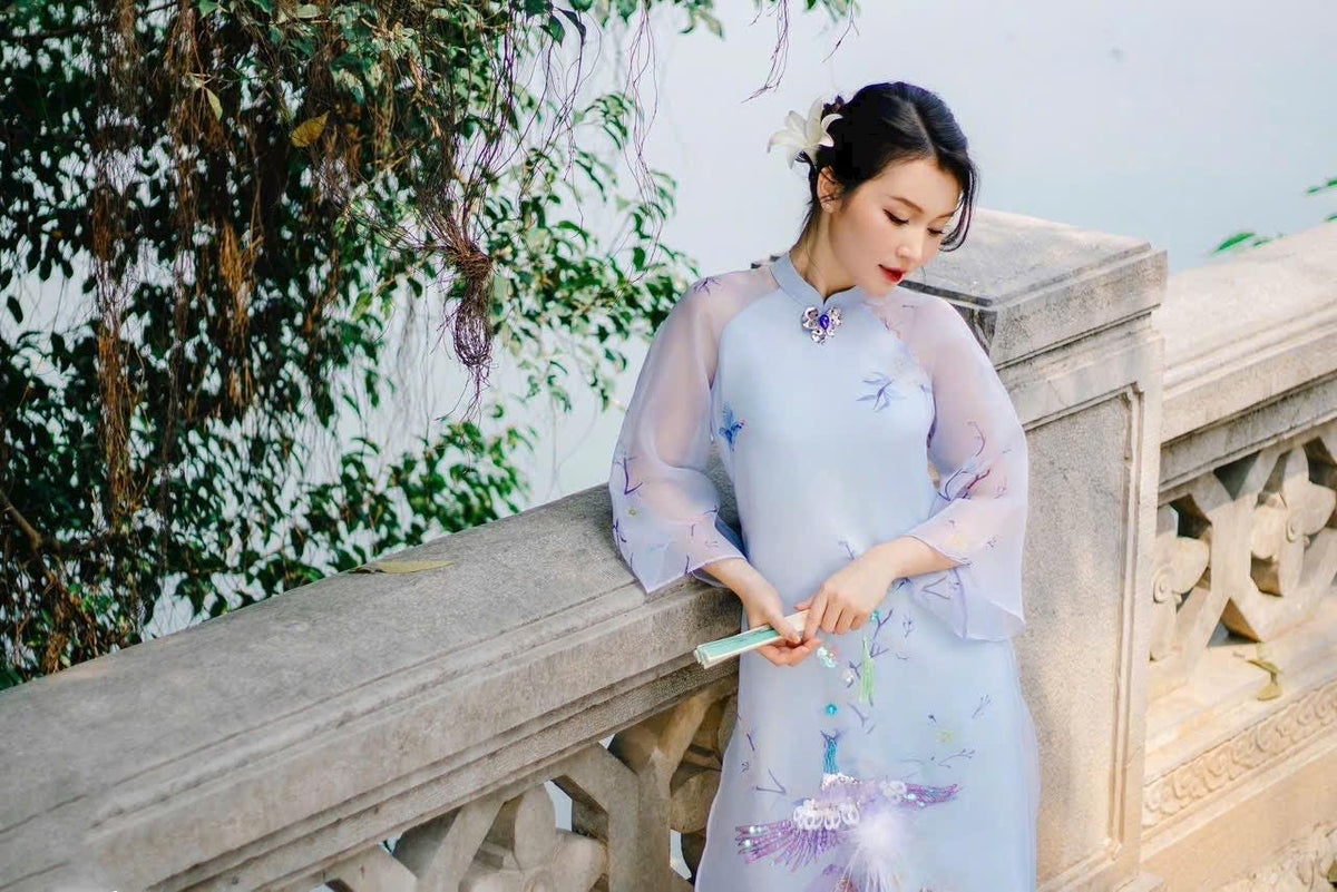 LamDong Vietnamese ao dai blue, brooch and pants included