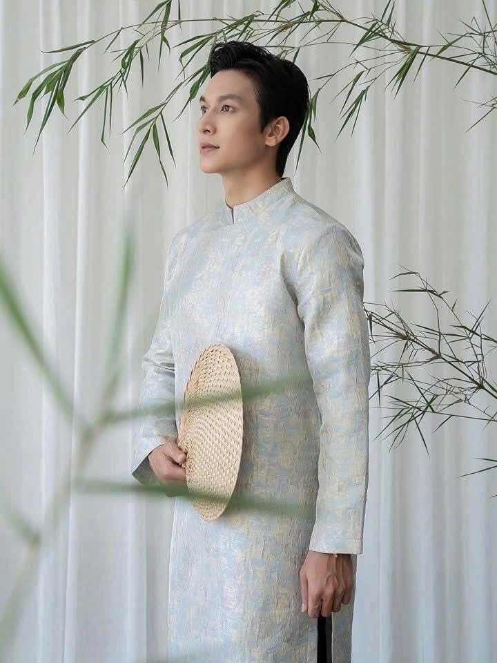MaVan Vietnamese aodai for men blue and red