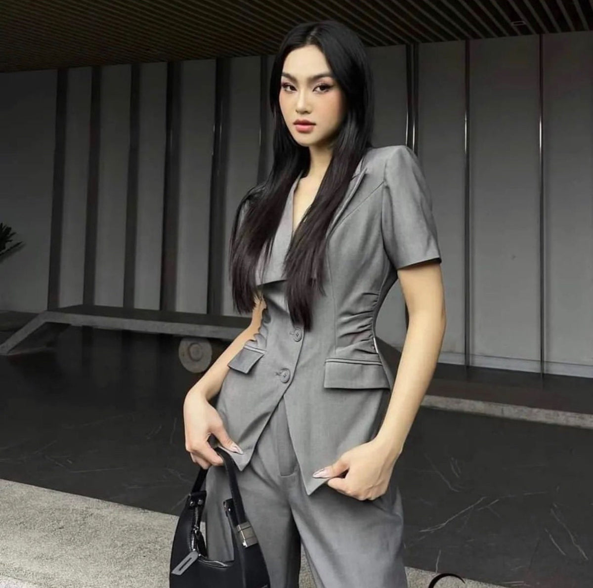 Grey short sleeves side pleated suit set