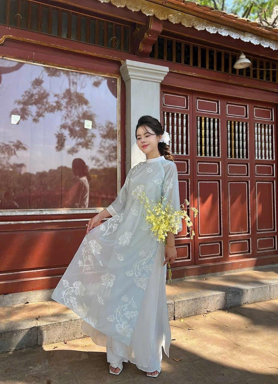 NhuKhanh Vietnamese aodai embroidered blue, pants included