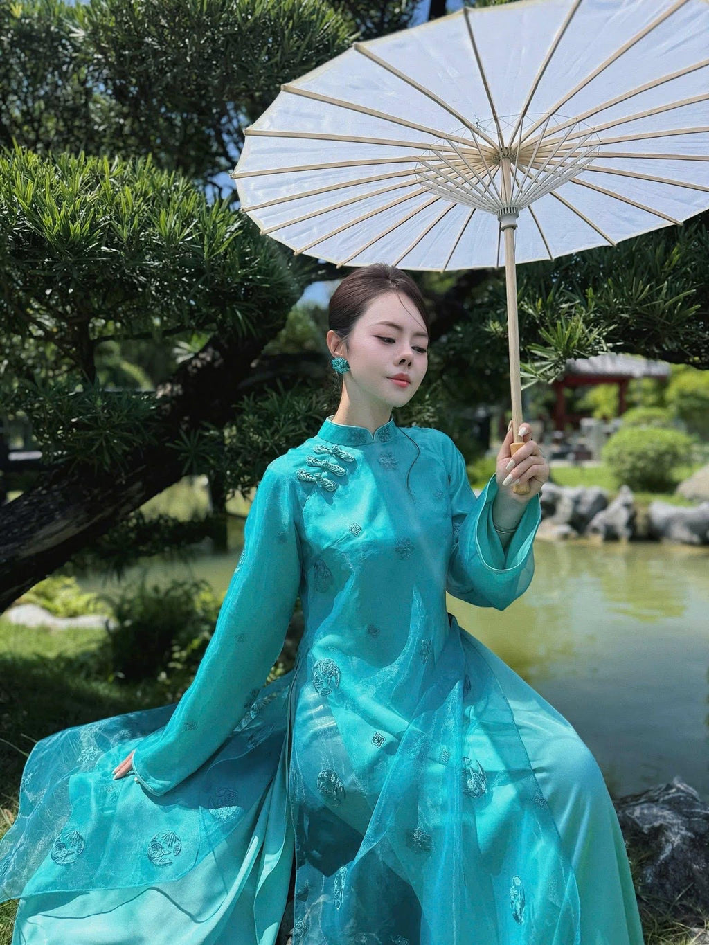 Vietnamese ao dai ThanhNgoc teal aodai, pants included