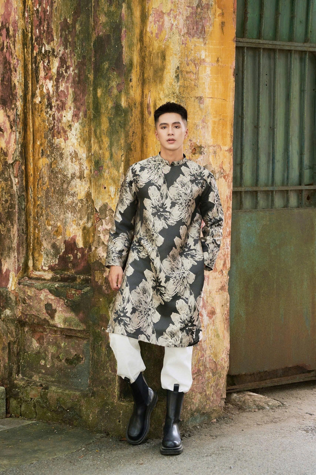 Vietnamese aodai for men black gold floral ao dai nam