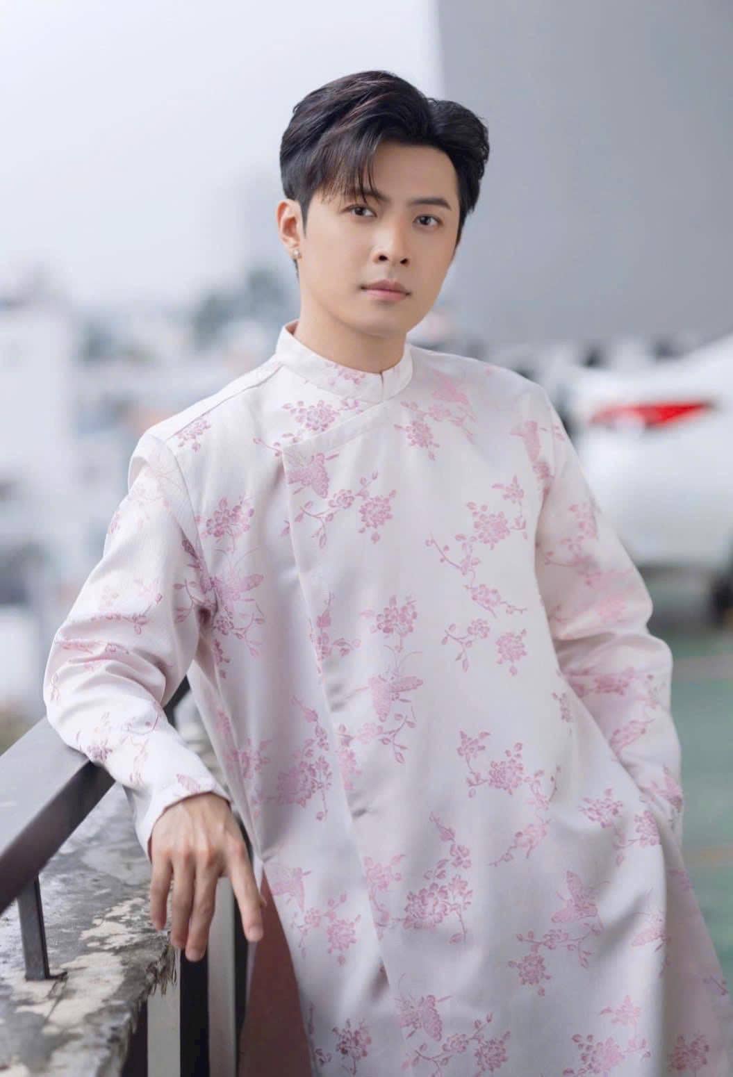 GamBuom Men Vietnamese aodai pink