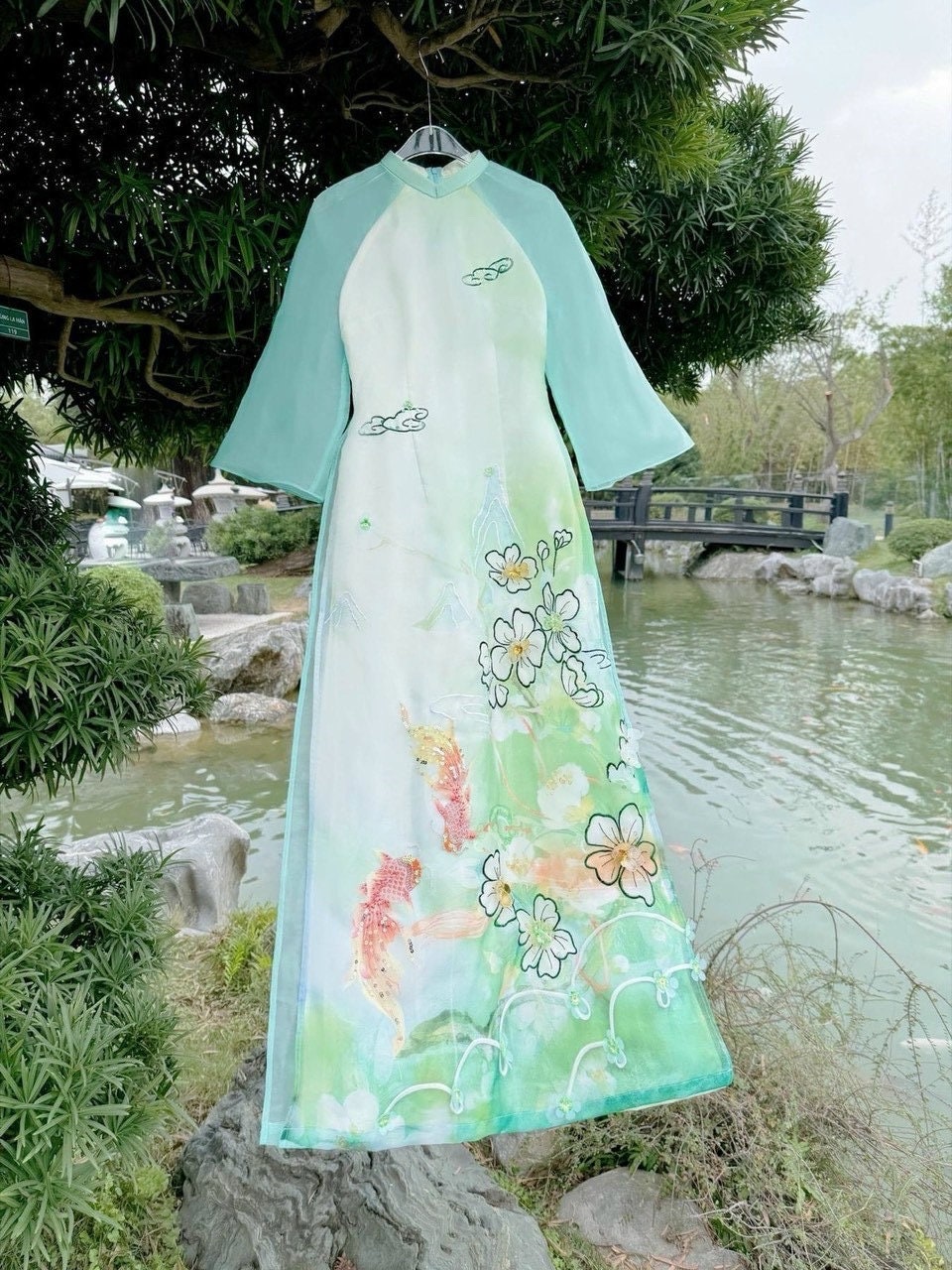 Vietnamese aodai SongNgu green, pants included
