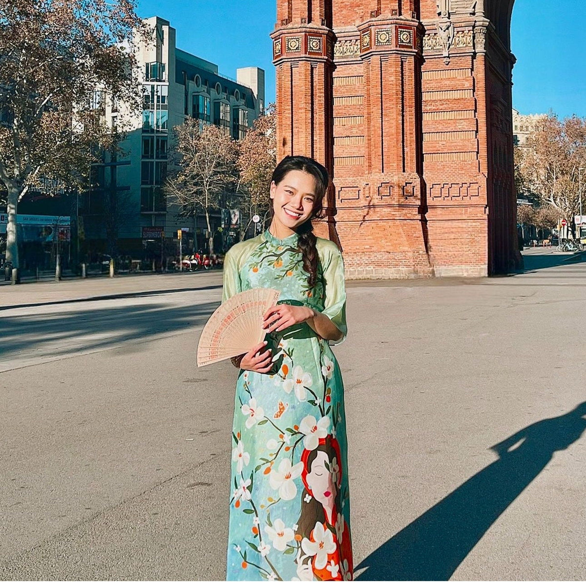 Vietnamese aodai Lep Xanh, pants included