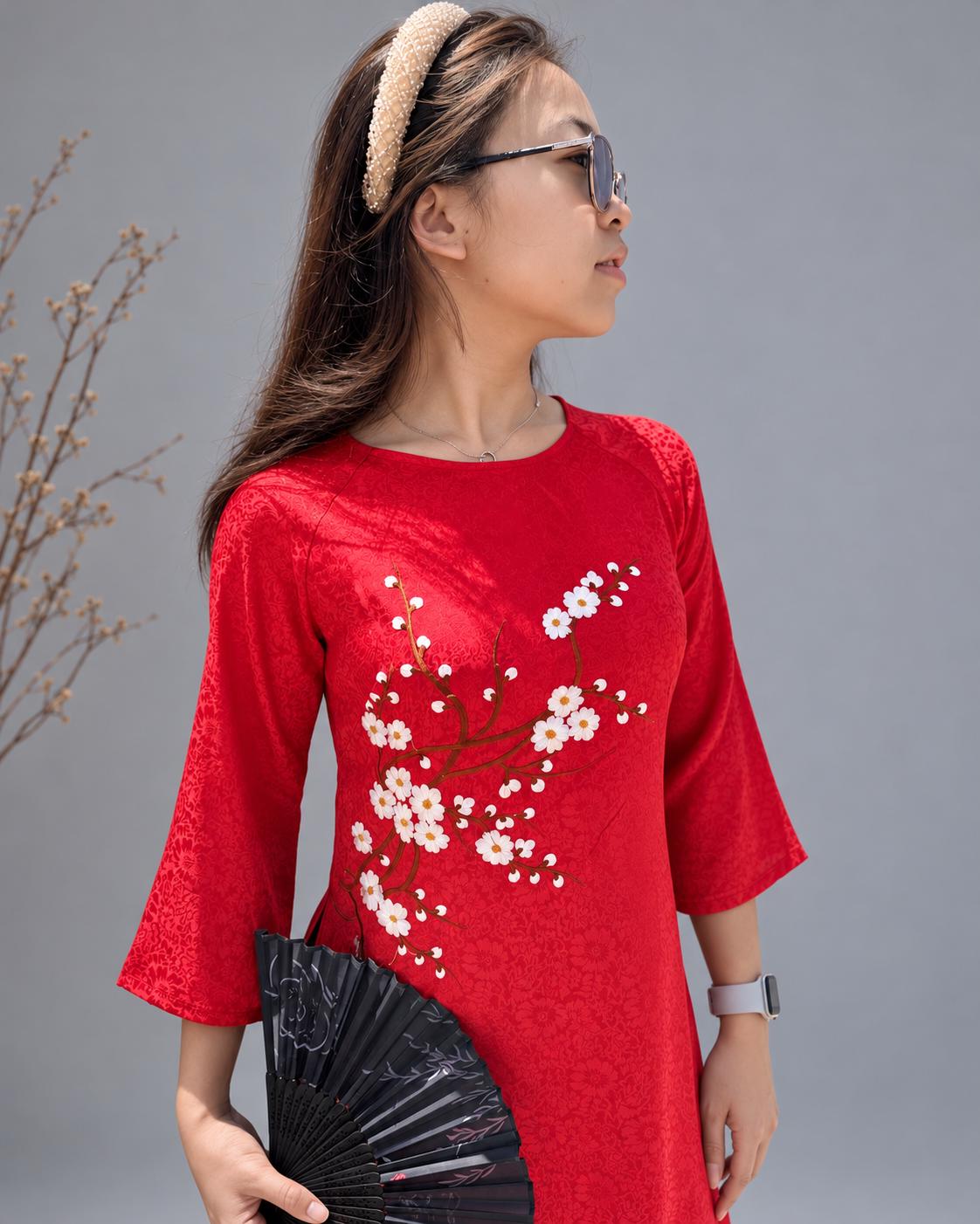 MoBa Vietnamese aodai red, pants included