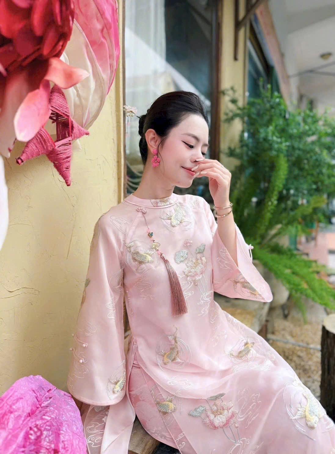 Vietnamese ao dai embroiled NguSen pink design aodai, pants included
