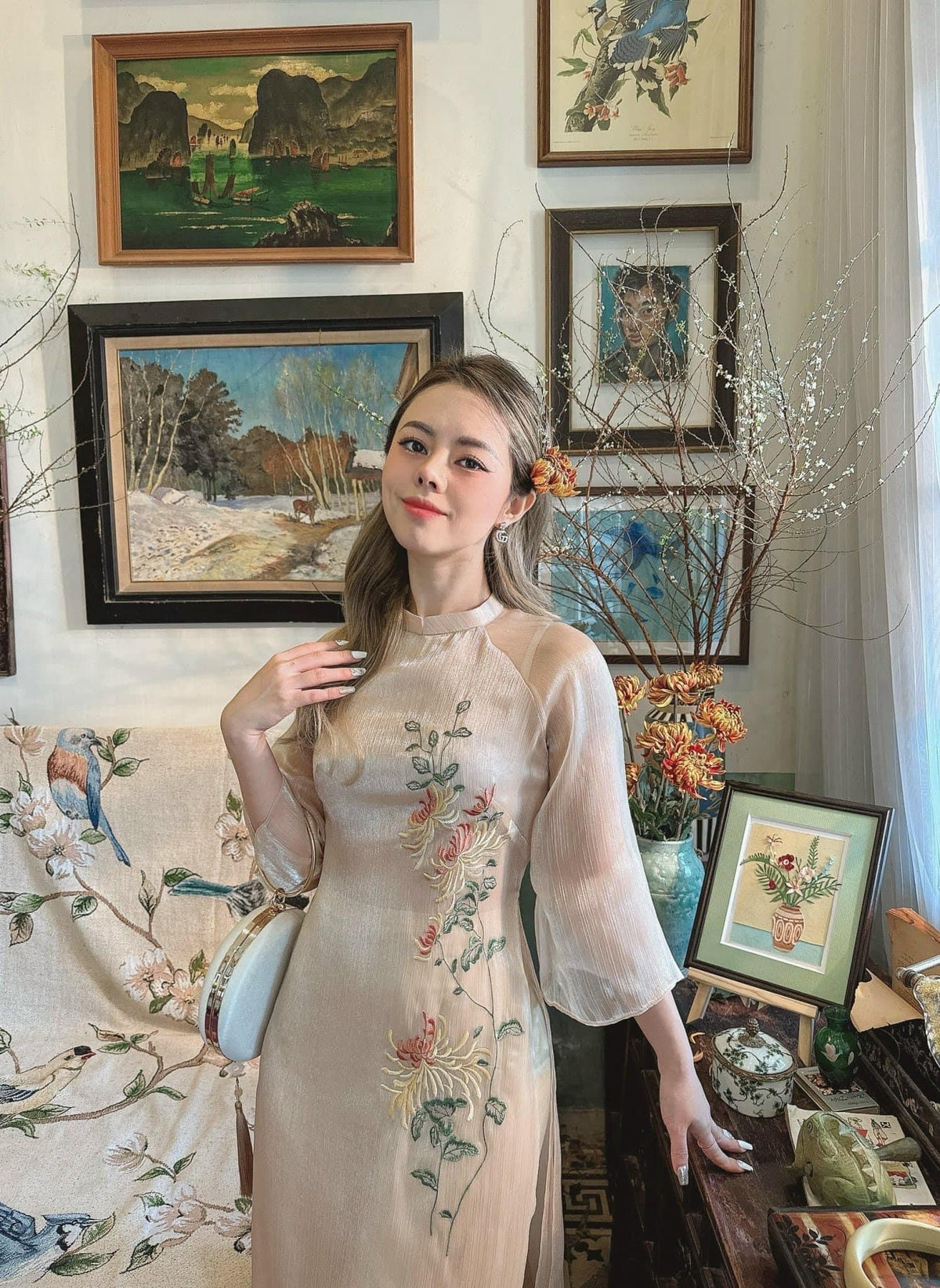 Vietnamese aodai Harlan nude, pants included