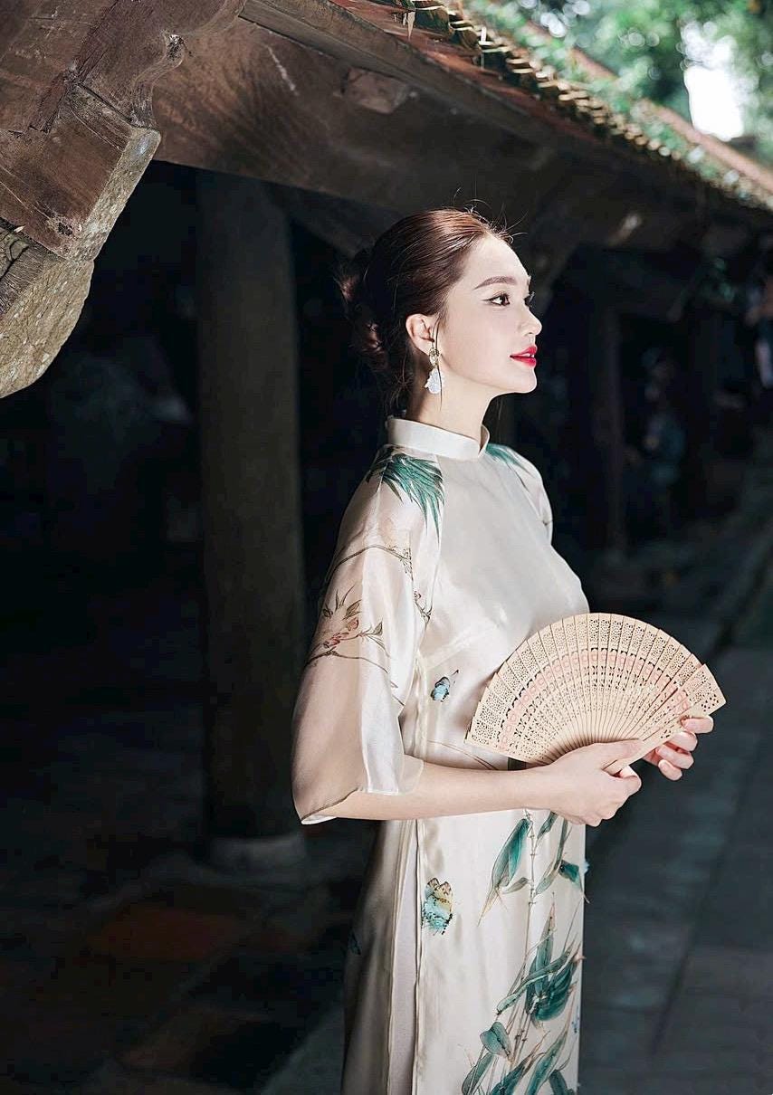 TrucHy Vietnamese ao dai ivory and blue, pants included