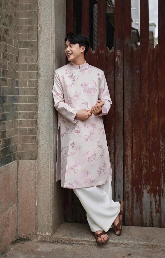 GamBuom Men Vietnamese aodai pink