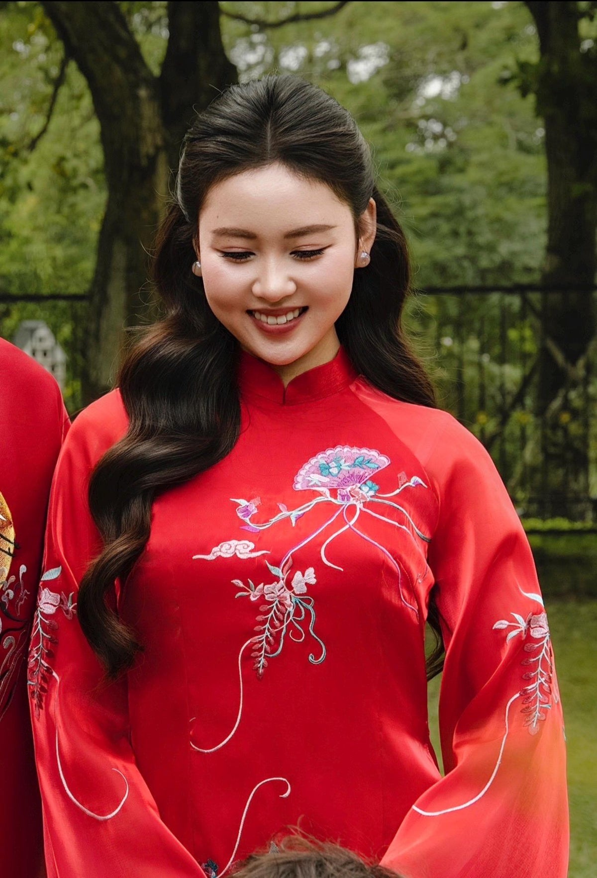 Vietnamese ao dai NgocThanh embroidery aodai pink, red or purple, pants included