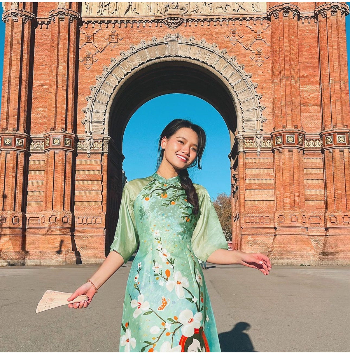 Vietnamese aodai Lep Xanh, pants included
