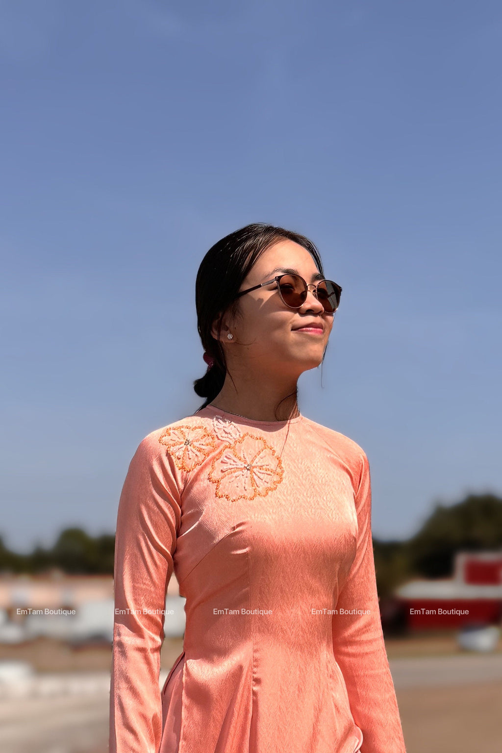DaoLy Vietnamese aodai beaded floral peach, pants included