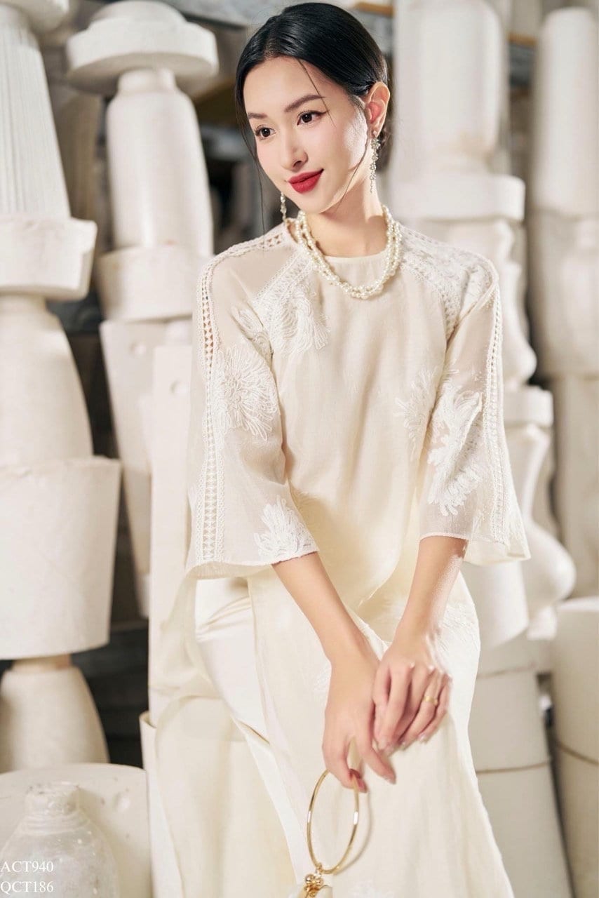 Vietnamese aodai QuynhDaren ivory cream, pants included
